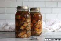 Savory Canned Chicken and Mushrooms in Garlic Sauce