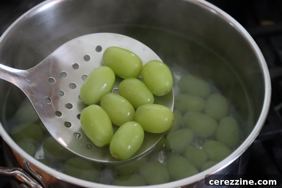 Blanching Grapes - Essential for hot pack canning
