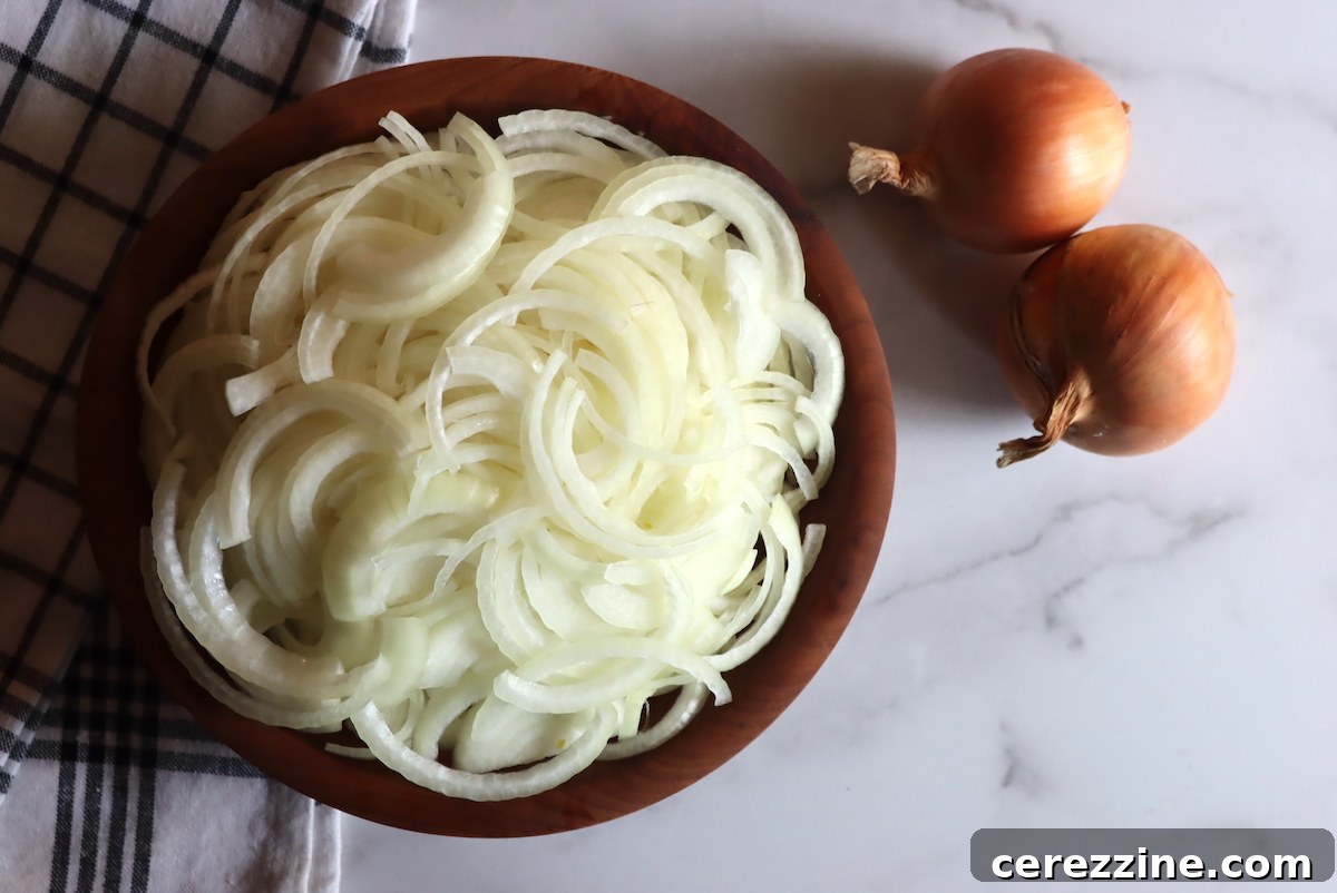 Freshly sliced onions ready for making jam