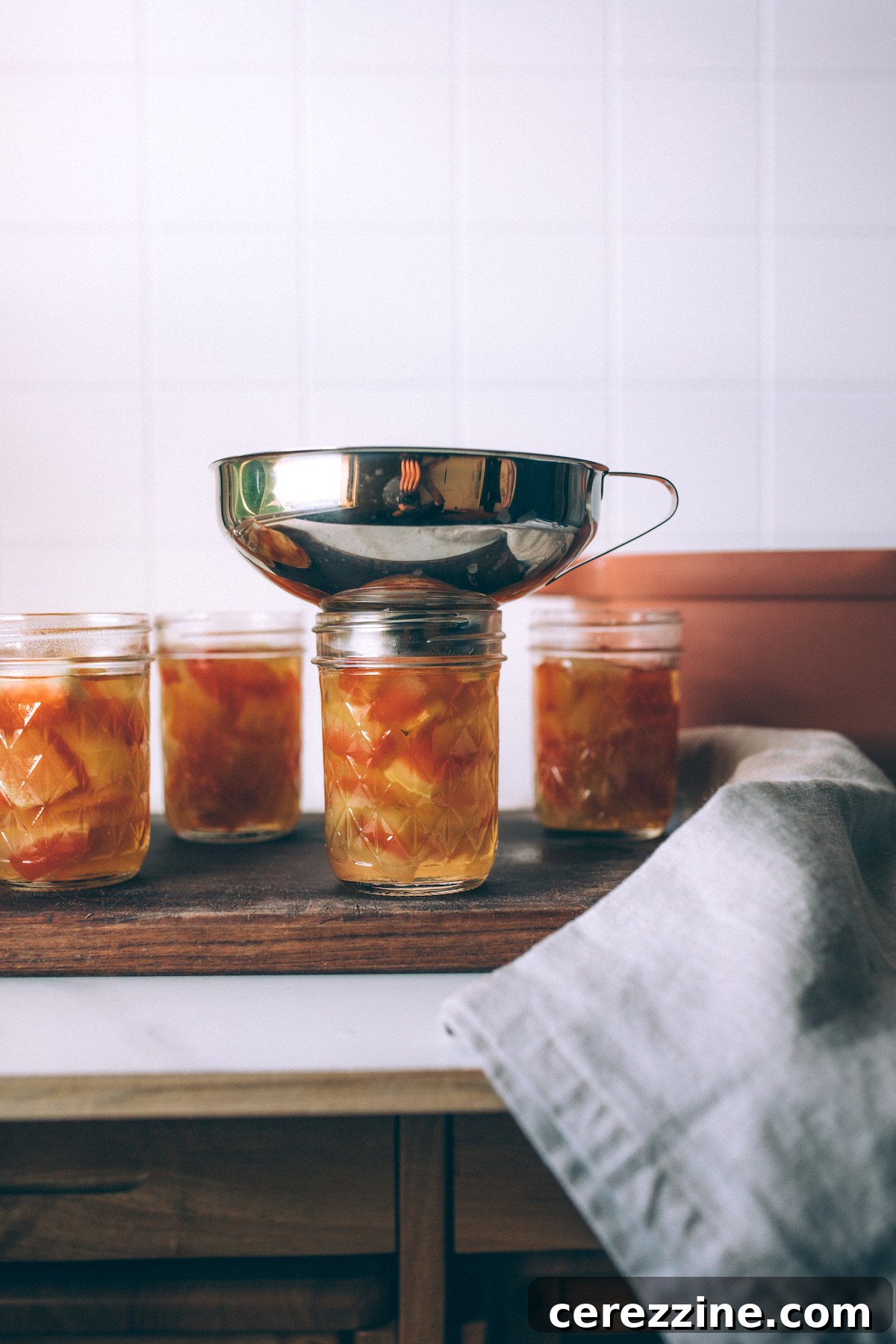 Karpuz Kabuğu Reçeli 3 Old Fashioned Watermelon Rind Preserves in glass jars