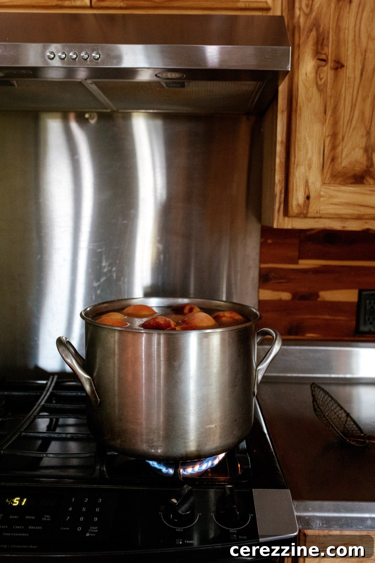 Putting Up Peaches 7 Blanching Peaches for Peeling