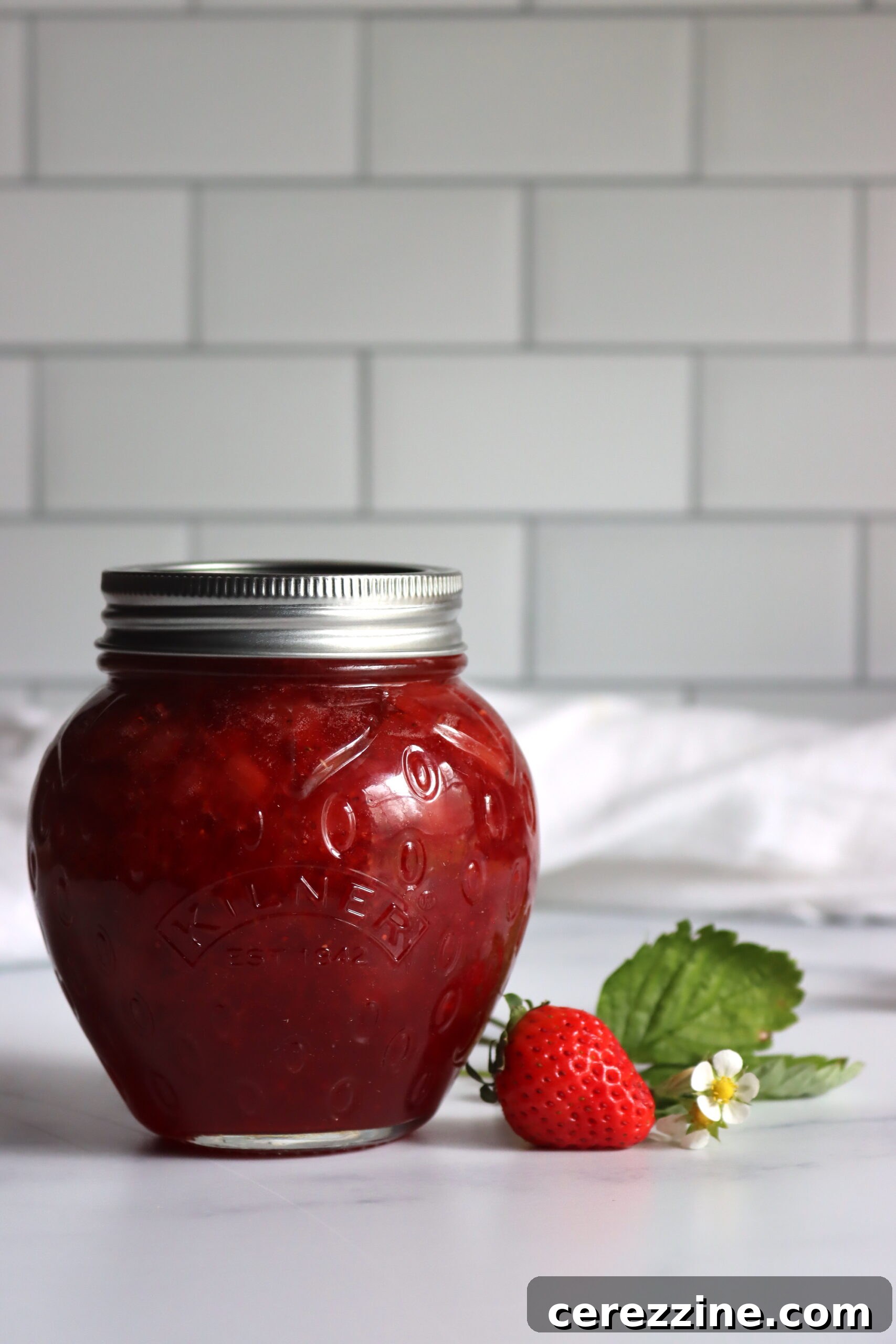 Preserve Summer's Sweetness: 30+ Strawberry Canning Ideas 6 Strawberry Jam Recipe