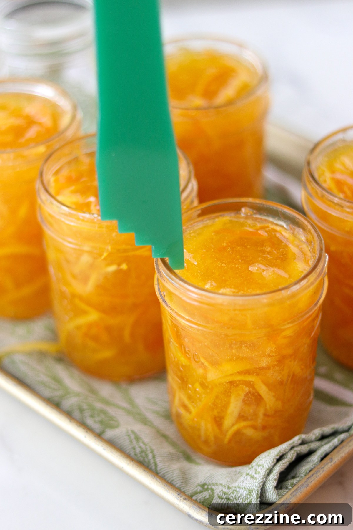 Headspace for Canning Orange Marmalade