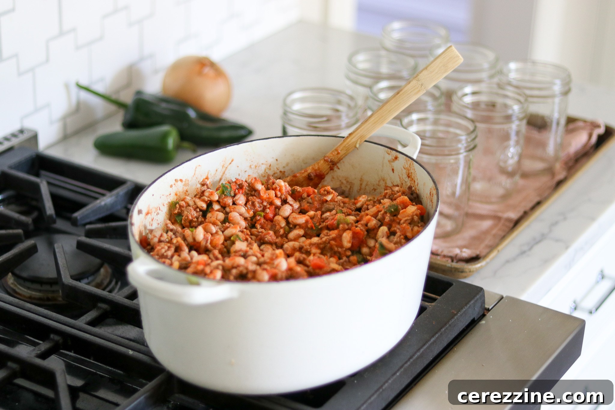 From Pot to Pantry: Canning Chili Con Carne 10 Cooking Chili for Canning