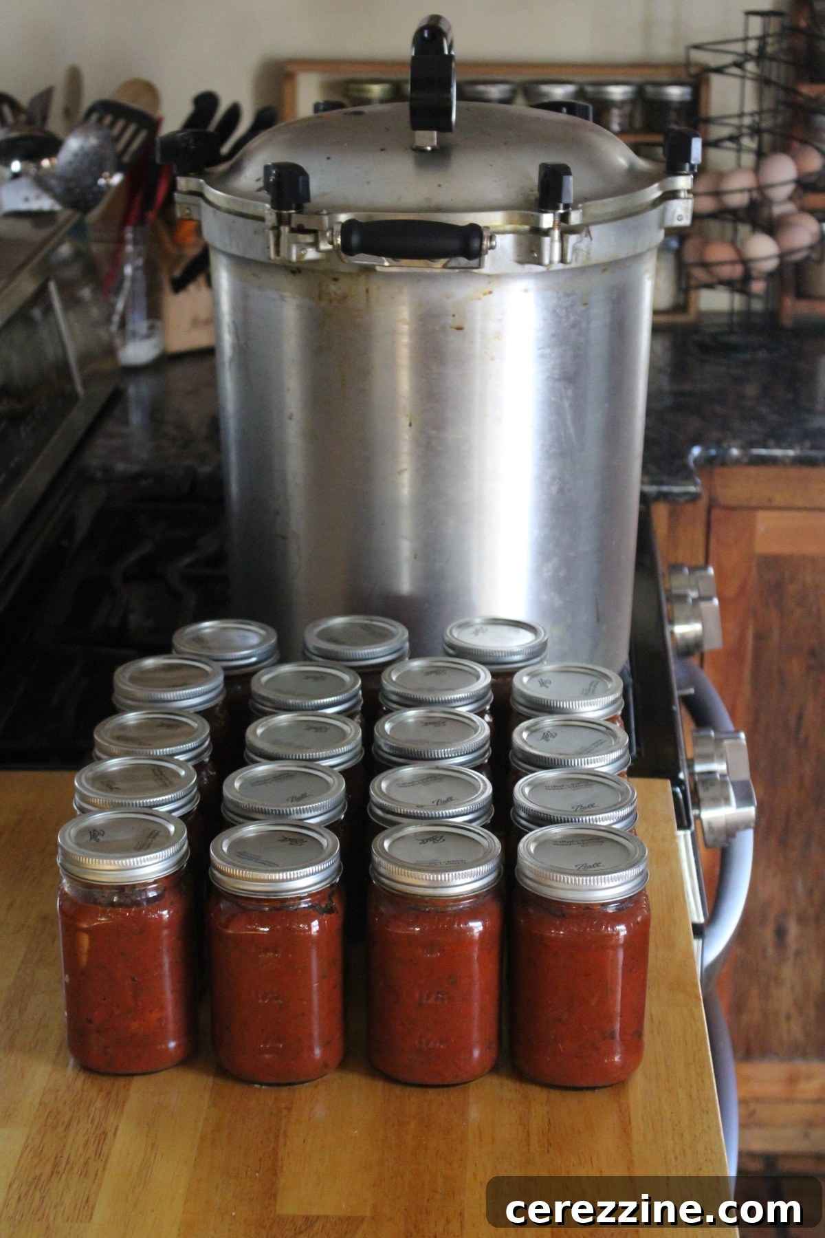 Simple Canned Vegetarian Pasta Sauce 6 Canning Spaghetti Sauce