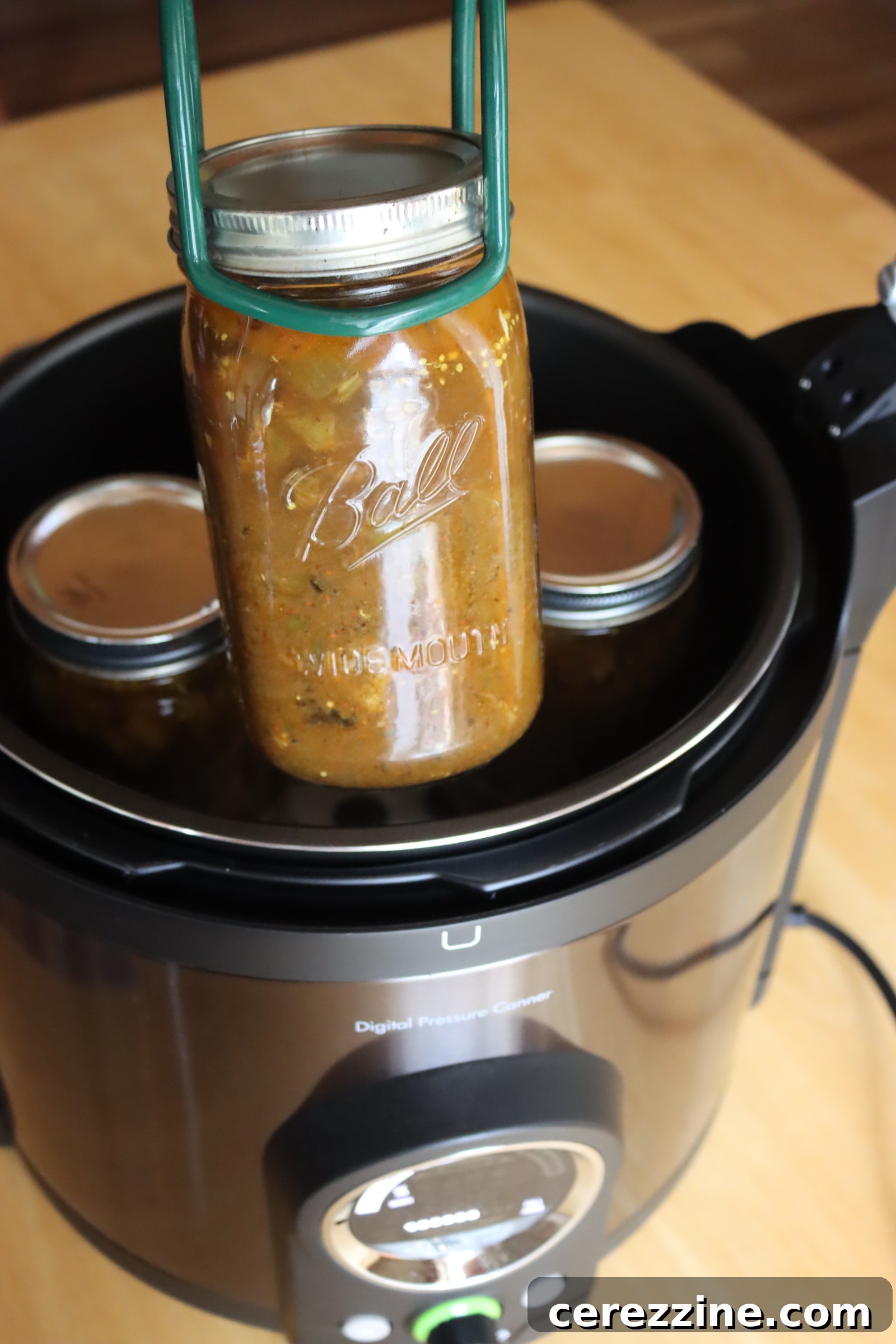 Canning Vindaloo - Jars in Canner