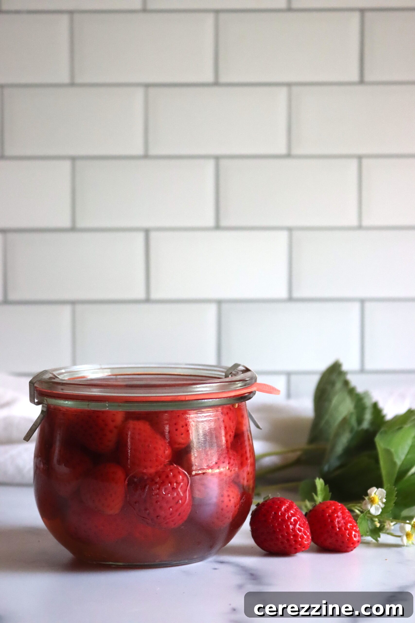 Ingredients for pickled strawberries laid out