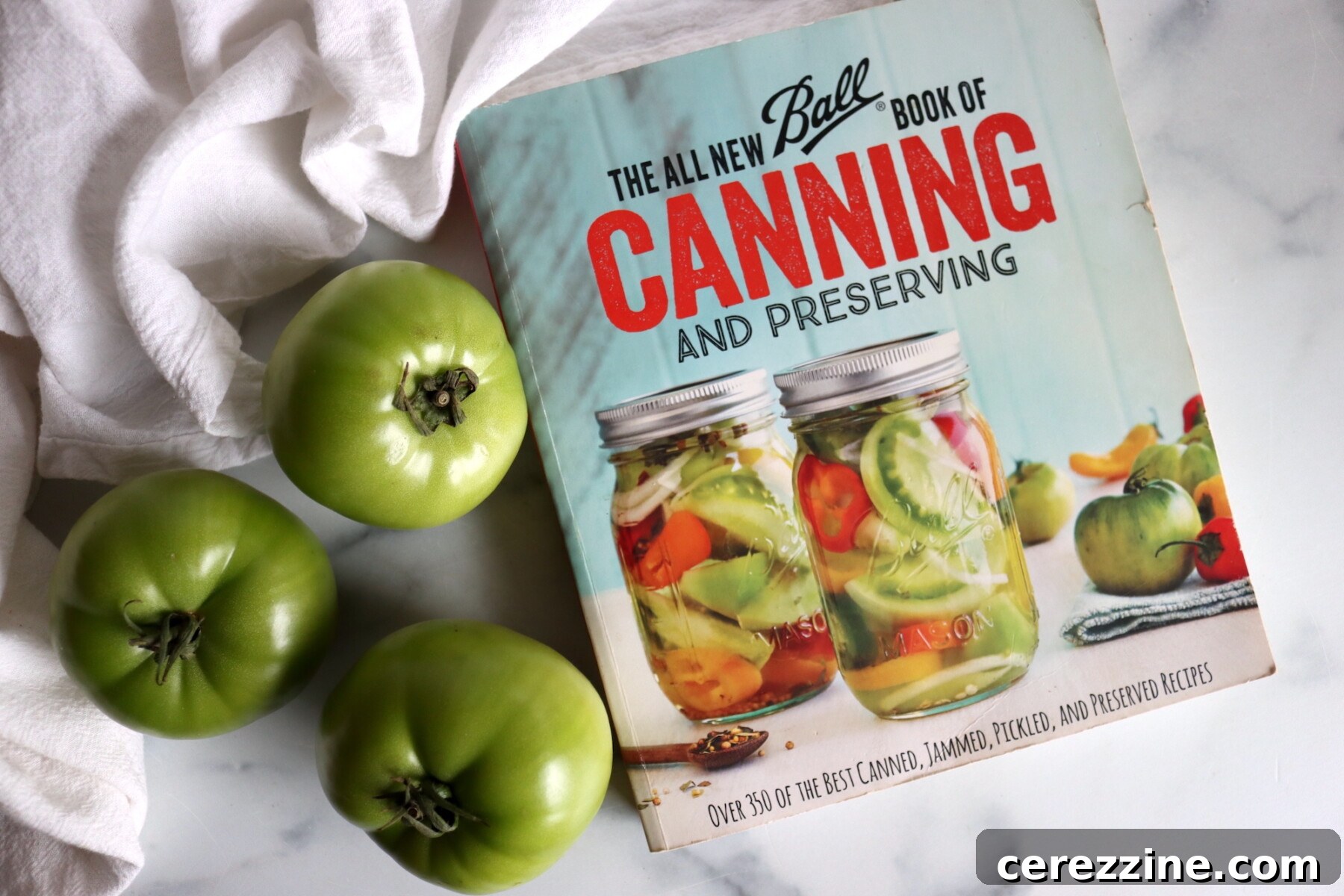 Spicy Pickled Green Tomatoes