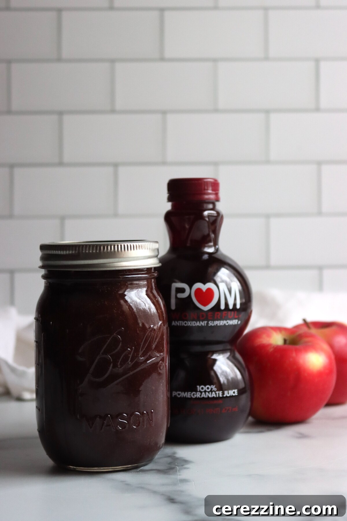Pomegranate Applesauce