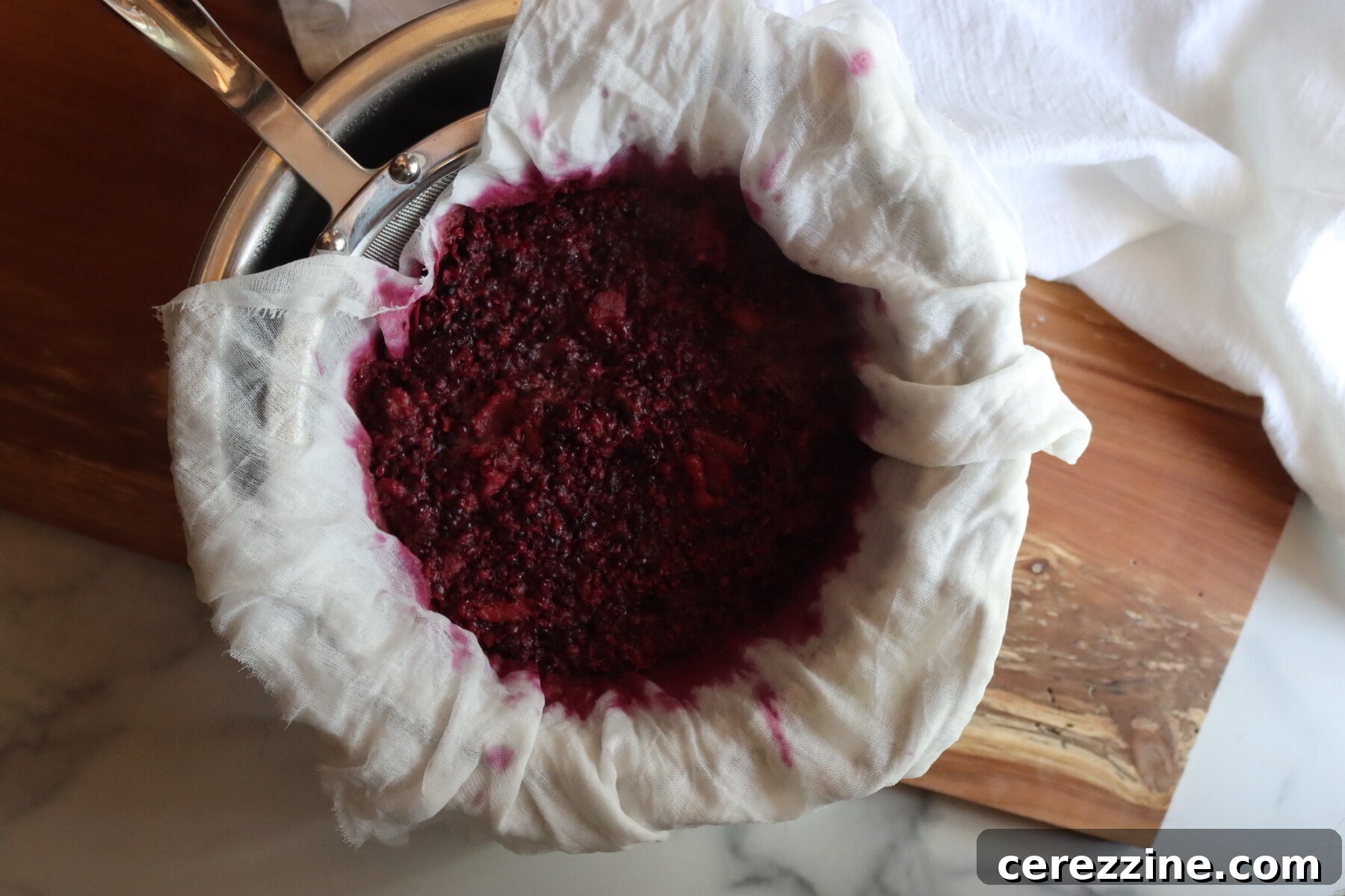 Shimmering Blackberry Essence 8 Straining Blackberry Fruit for Jelly Juice