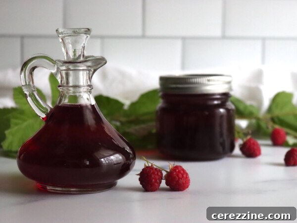 Homemade Blackberry Syrup Recipe for Pancakes & Desserts 12 Raspberry Syrup