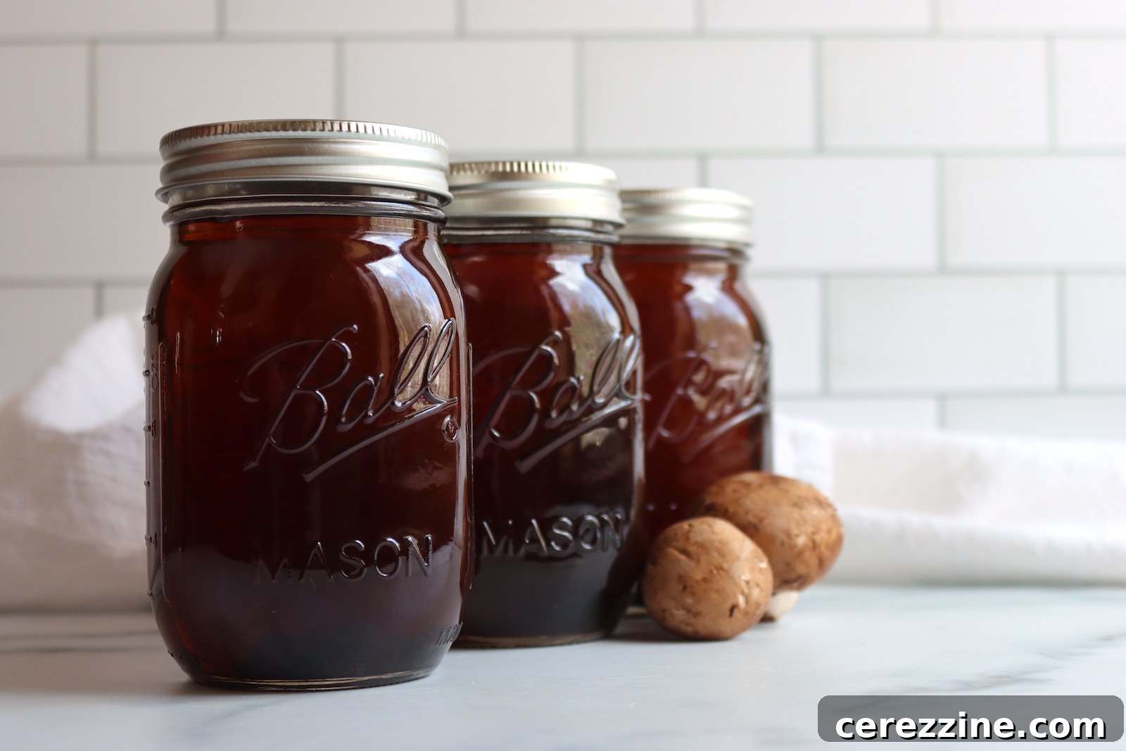 12+ Broth and Stock Recipes for Home Canning 13 Canning Mushroom Broth