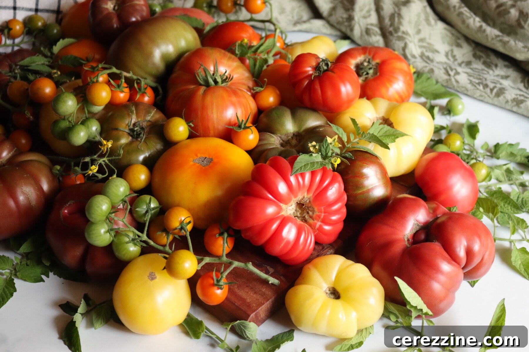 Heirloom Tomato Sauce Recipe: Fresh Garlic & Basil 5 Heirloom Tomatoes